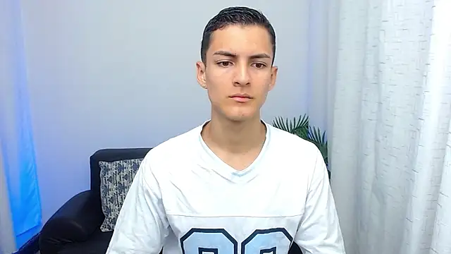 Matiius18 online show from October 17, 1:46 pm