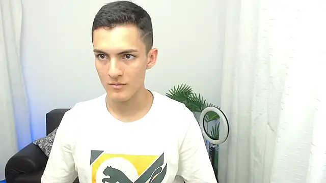 Matiius18 online show from November 13, 3:55 pm