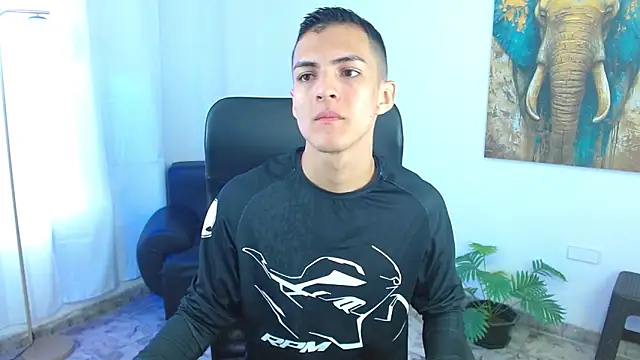 Matiius18 online show from May 22, 2:01 pm