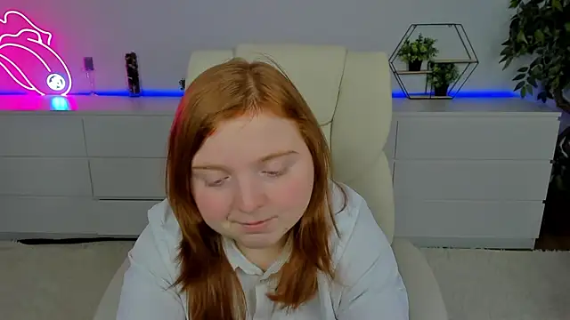 KattyRose8 online show from November 20, 6:35 am