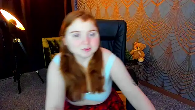 Snapshot of KattyRose8 chatting on June 22, 3:25 am KattyRose8 online show from June 22, 3:25 am