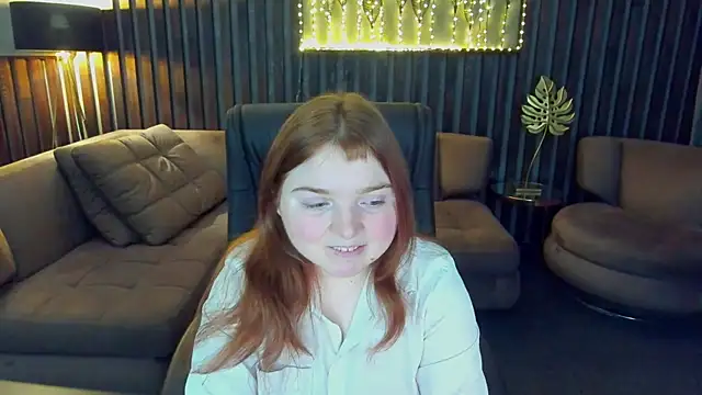 Snapshot of KattyRose8 chatting on June 24, 5:28 am KattyRose8 online show from June 24, 5:28 am