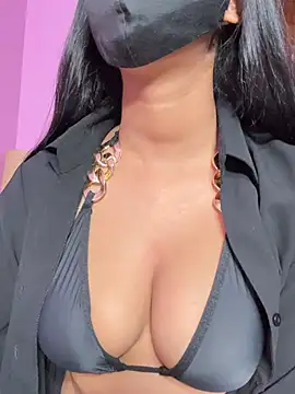 Neha18 online show from April 30, 1:28 pm