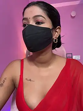 Snapshot of Neha18 chatting on July 11, 8:28 am Neha18 online show from July 11, 8:28 am