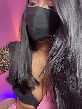 Snapshot of Neha18 chatting on July 15, 12:21 pm Neha18 online show from July 15, 12:21 pm
