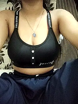 Nikita-Singh88 online show from October 13, 2:33 am