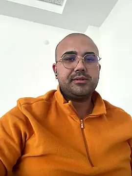 Snapshot of Burak6850 chatting on November 17, 11:16 am Burak6850 online show from November 17, 11:16 am