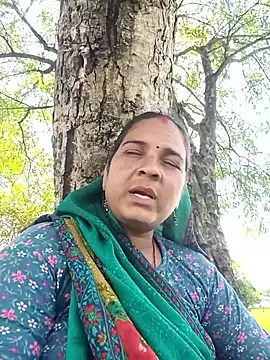 Snapshot of Radha_hotx chatting on September 16, 8:15 am Radha hotx online show from September 16, 8:15 am