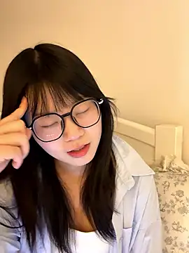 Ella-A9 online show from November 21, 7:18 am