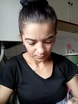 alinaalinutzq online show from November 25, 2:17 pm