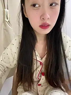 MengMeng0515 online show from May 1, 10:20 am