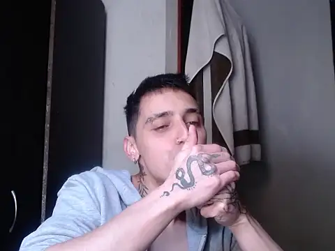 xalejo max online show from November 19, 5:57 pm