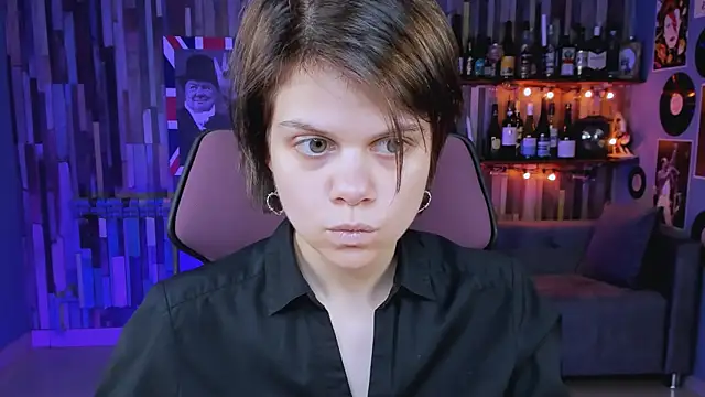 EllieMurler online show from September 21, 9:11 am