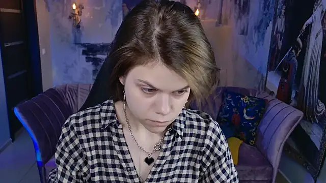 EllieMurler online show from October 27, 9:02 am