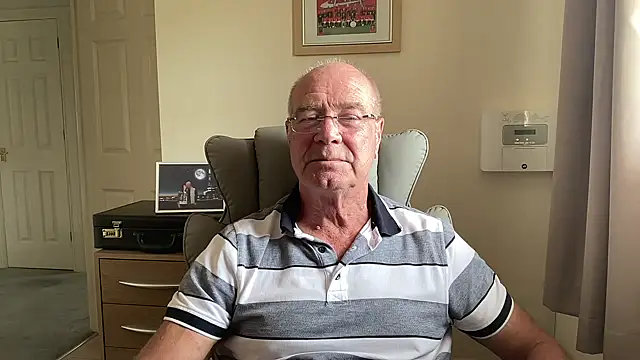 Lifts984 online show from August 8, 2:41 pm
