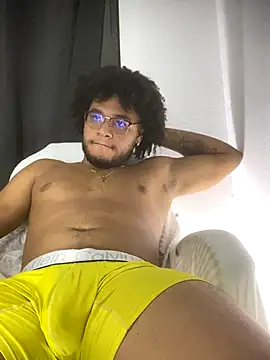 tommyy love online show from September 13, 5:29 am