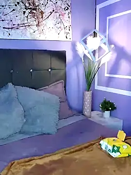 Snapshot of brandi_bae1 chatting on June 10, 2:27 pm brandi bae1 online show from June 10, 2:27 pm