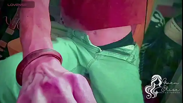 heyyythanks online show from November 11, 12:21 am