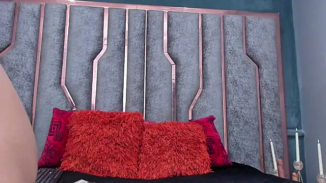 SienaFacchini online show from December 14, 6:56 pm