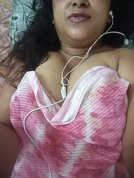 Snapshot of sweet_jenni chatting on July 14, 5:01 am sweet jenni online show from July 14, 5:01 am