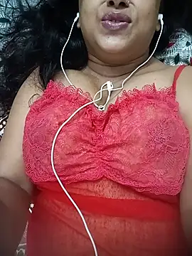 Snapshot of sweet_jenni chatting on July 18, 5:44 am sweet jenni online show from July 18, 5:44 am