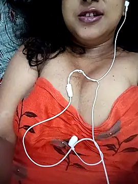 Snapshot of sweet_jenni chatting on July 19, 4:49 am sweet jenni online show from July 19, 4:49 am
