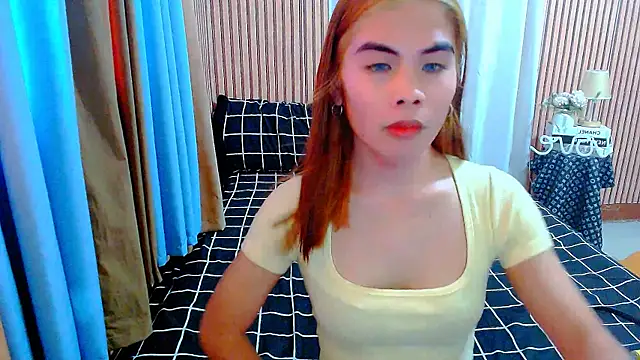 mikhaylahanderson online show from September 9, 4:23 am