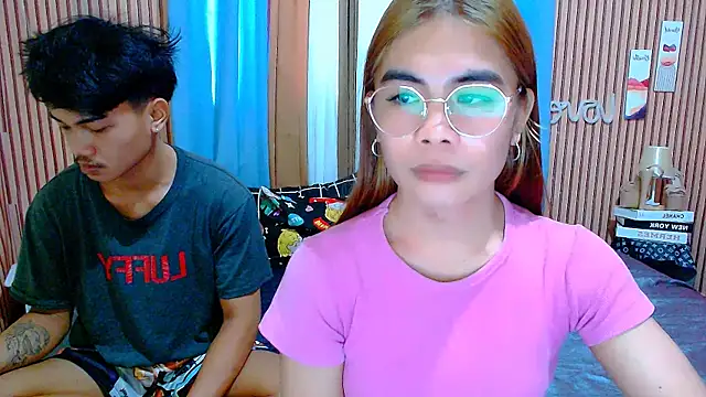 mikhaylahanderson online show from November 3, 3:19 am