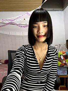 andymi1 online show from October 21, 3:02 pm