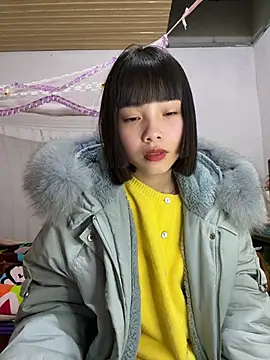 andymi1 online show from February 5, 3:22 am