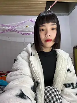 andymi1 online show from May 3, 2:17 am