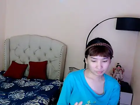 Snapshot of ShantalFoxxy_ chatting on July 5, 4:19 am ShantalFoxxy online show from July 5, 4:19 am
