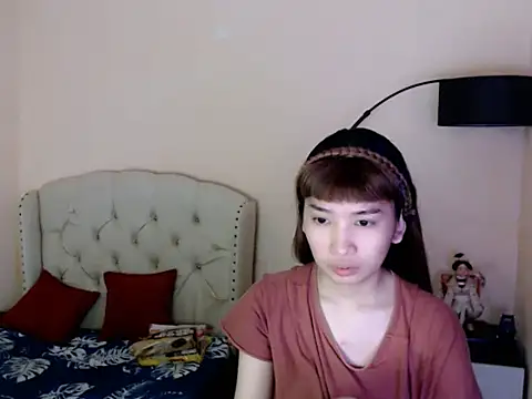 Snapshot of ShantalFoxxy_ chatting on July 12, 10:34 pm ShantalFoxxy online show from July 12, 10:34 pm