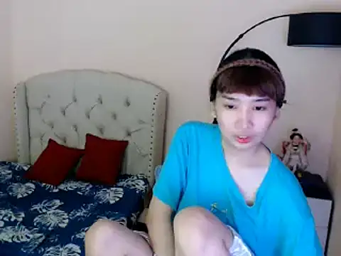 Snapshot of ShantalFoxxy_ chatting on July 31, 11:59 pm ShantalFoxxy online show from July 31, 11:59 pm