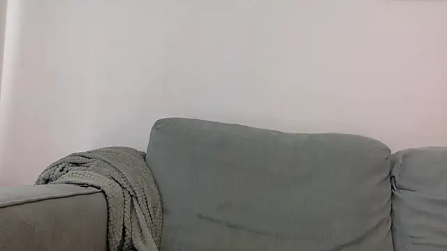 Snapshot of gracelovesxx chatting on May 4, 1:18 pm gracelovesxx online show from May 4, 1:18 pm