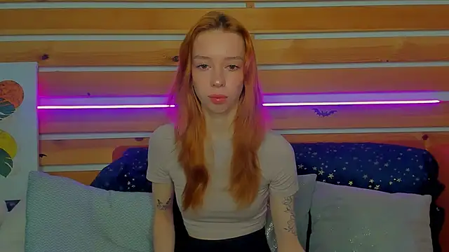 Lori Williams online show from February 3, 12:53 am