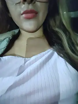 airamoon online show from June 27, 3:33 am