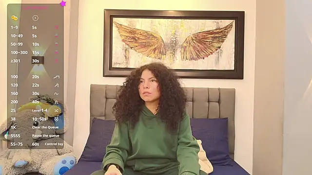 Snapshot of angelita_martins chatting on November 19, 3:17 am angelita martins online show from November 19, 3:17 am