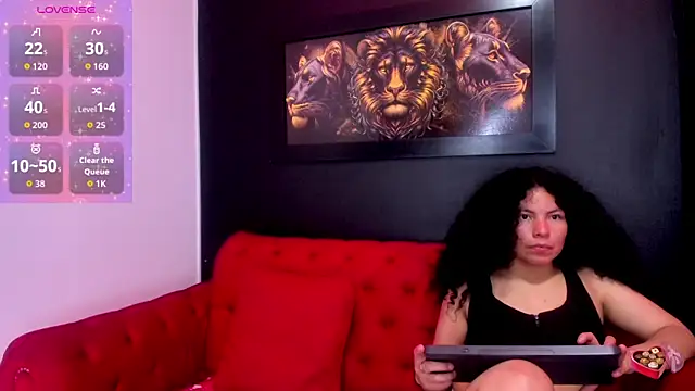 Snapshot of angelita_martins chatting on December 3, 8:18 pm angelita martins online show from December 3, 8:18 pm