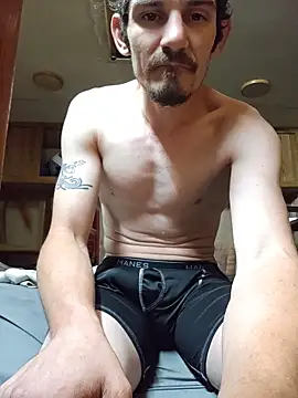 mike42088 online show from April 26, 11:08 am