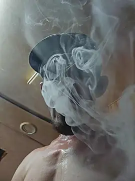 mike42088 online show from June 26, 8:13 pm