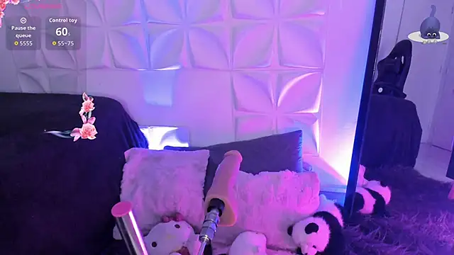 JuliethMoss online show from October 25, 8:36 pm