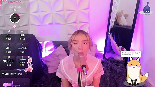 JuliethMoss online show from October 28, 8:11 pm