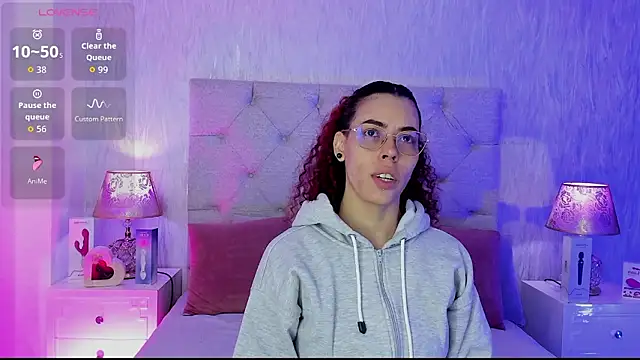 Pamelamiler   online show from March 11, 12:33 pm