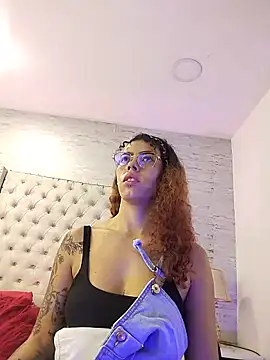 Pamelamiler   online show from June 4, 11:38 am