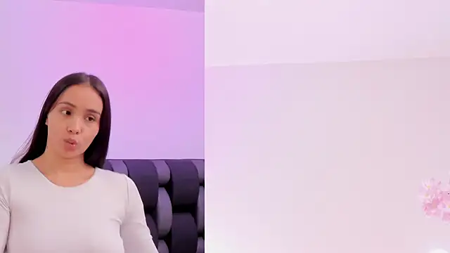 Snapshot of maily_zanss chatting on June 24, 8:30 pm maily zanss online show from June 24, 8:30 pm