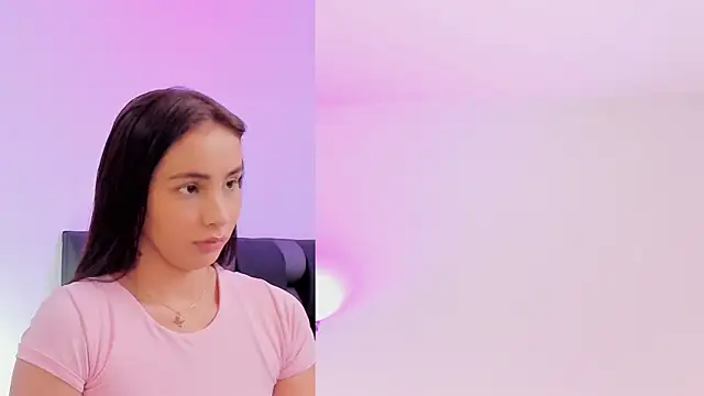 Snapshot of maily_zanss chatting on July 14, 7:41 pm maily zanss online show from July 14, 7:41 pm