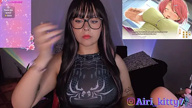 lila kitty81 online show from February 24, 9:13 pm