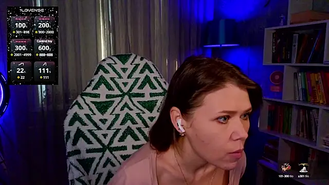 MyLittleGali online show from December 10, 6:22 am