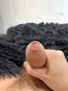 Snapshot of Apolobi chatting on October 19, 5:30 am Apolobi online show from October 19, 5:30 am